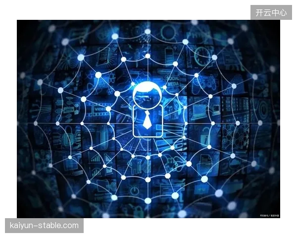 算法黑箱的隐忧：过度依赖自动预警模型，是否正在侵蚀一线安保与医疗人员的临场应变能力？